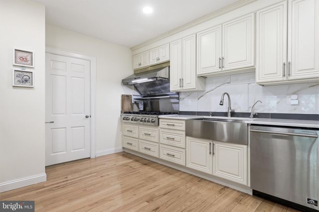 2007 MAKEFIELD RD, Yardley, PA 19067