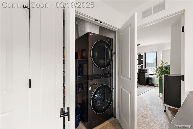 1531 Pallister Street, Detroit, MI 48206