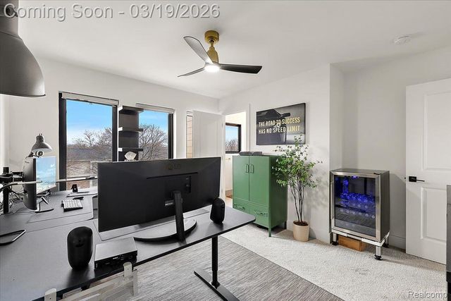 1531 Pallister Street, Detroit, MI 48206