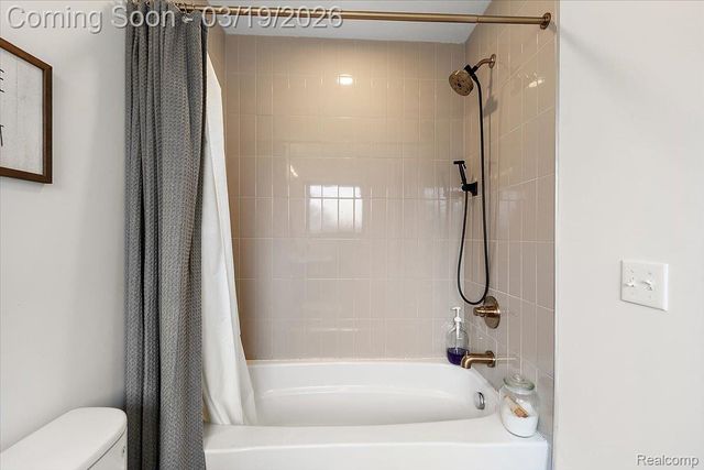 1531 Pallister Street, Detroit, MI 48206