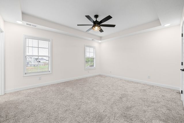 1057 Charles Thomas Dr, Clarksville, TN 37042