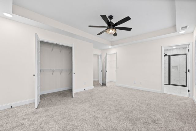 1057 Charles Thomas Dr, Clarksville, TN 37042