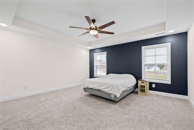 1057 Charles Thomas Dr, Clarksville, TN 37042