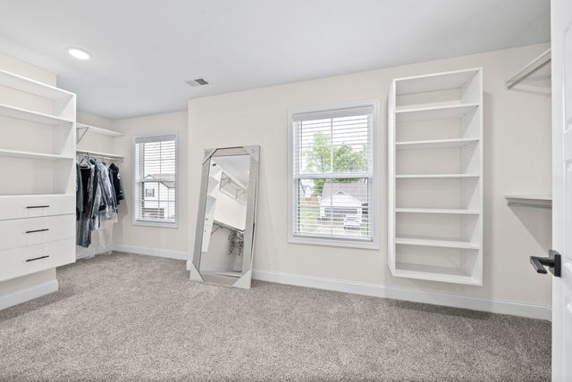 1057 Charles Thomas Dr, Clarksville, TN 37042