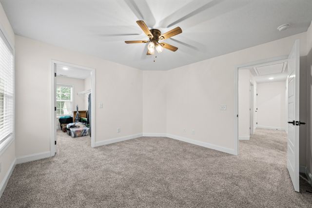 1057 Charles Thomas Dr, Clarksville, TN 37042