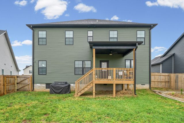 1057 Charles Thomas Dr, Clarksville, TN 37042