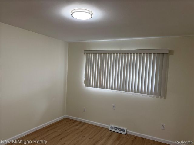4741 Bloomfield Drive, Sterling Heights, MI 48310