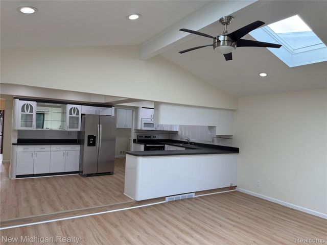 4741 Bloomfield Drive, Sterling Heights, MI 48310