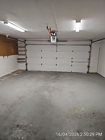 102 NE 52nd St, Lawton, OK 73507