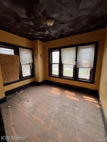 79 Tennyson Street, Highland Park, MI 48203