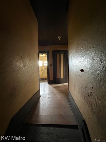 79 Tennyson Street, Highland Park, MI 48203