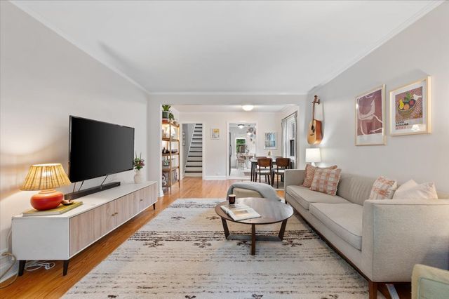 220 Richmond Street, Evanston, IL 60202