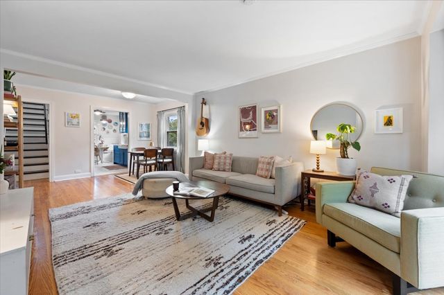 220 Richmond Street, Evanston, IL 60202