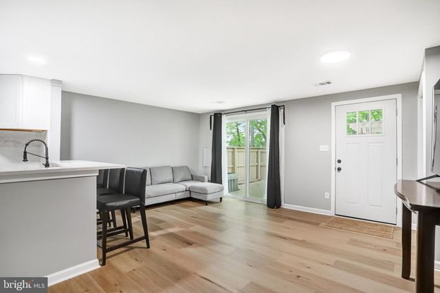 8852 WELBECK WAY, Montgomery Village, MD 20886