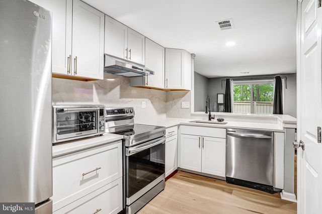 8852 WELBECK WAY, Montgomery Village, MD 20886
