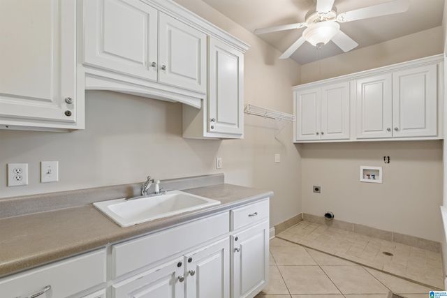 7065 LAKESIDE FARMS CIRCLE, Mccalla, AL 35111