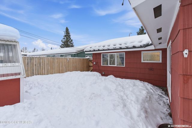 342 Park Street, Anchorage, AK 99508