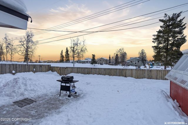 342 Park Street, Anchorage, AK 99508