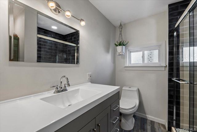 163D Edgwater D, Bronx, NY 10465