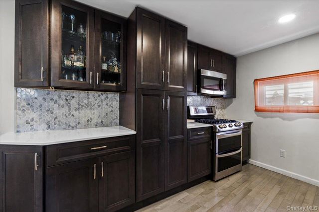 163D Edgwater D, Bronx, NY 10465