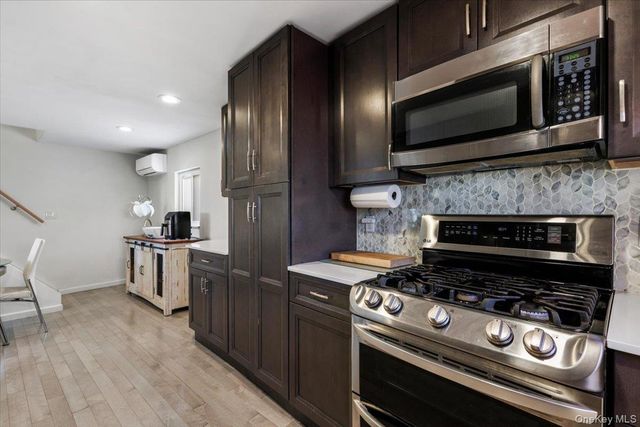 163D Edgwater D, Bronx, NY 10465