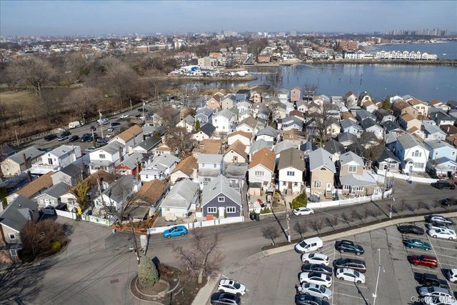 163D Edgwater D, Bronx, NY 10465