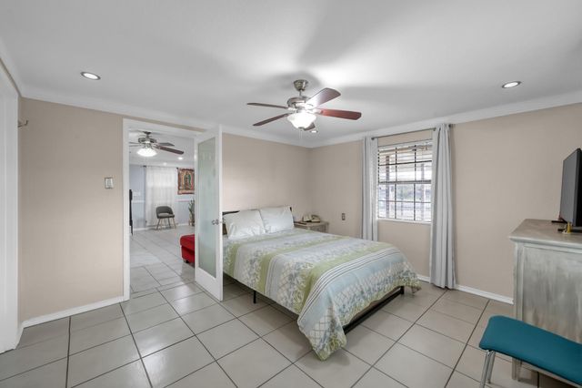 19096 County Road 669f, Alvin, TX 77511