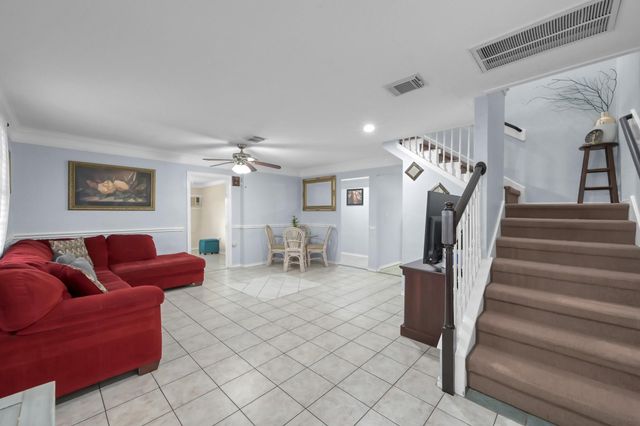 19096 County Road 669f, Alvin, TX 77511