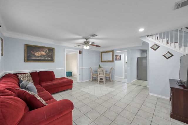 19096 County Road 669f, Alvin, TX 77511