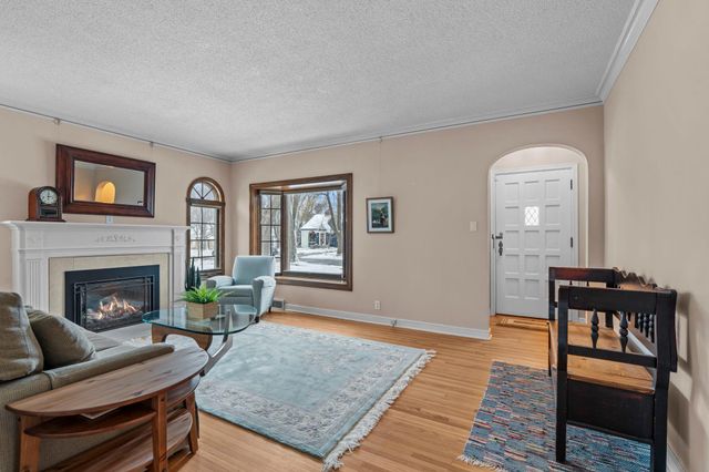 3913 Monterey Avenue S, Saint Louis Park, MN 55416