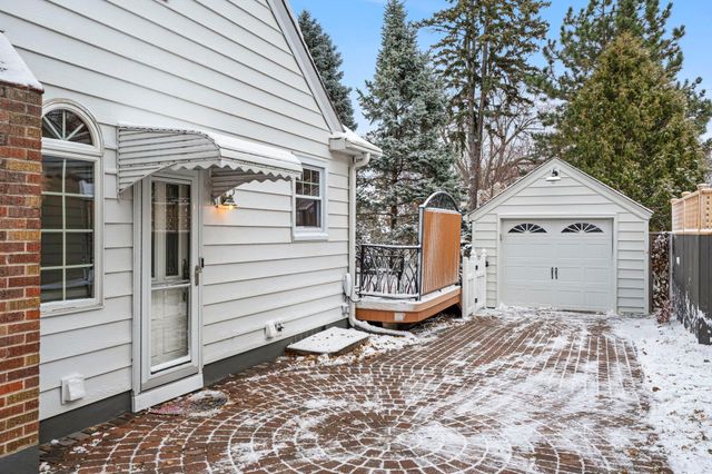 3913 Monterey Avenue S, Saint Louis Park, MN 55416