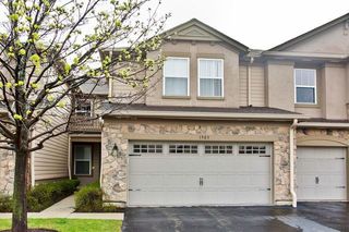 1903 N CRENSHAW Circle 1903, Vernon Hills, IL 60061