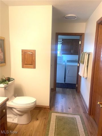 203 Pinehurst Drive, Dover, OH 44622