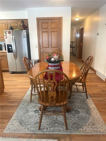 203 Pinehurst Drive, Dover, OH 44622