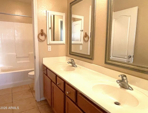 5261 W T Ryan Lane, Laveen, AZ 85339