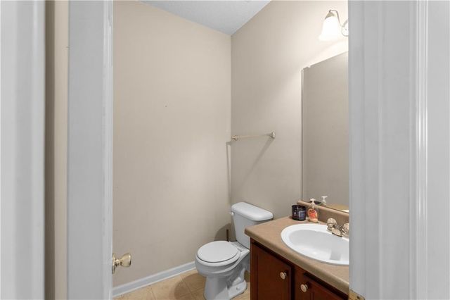 535 Gristmill Lane, Hampton, GA 30228