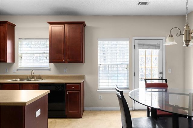 535 Gristmill Lane, Hampton, GA 30228