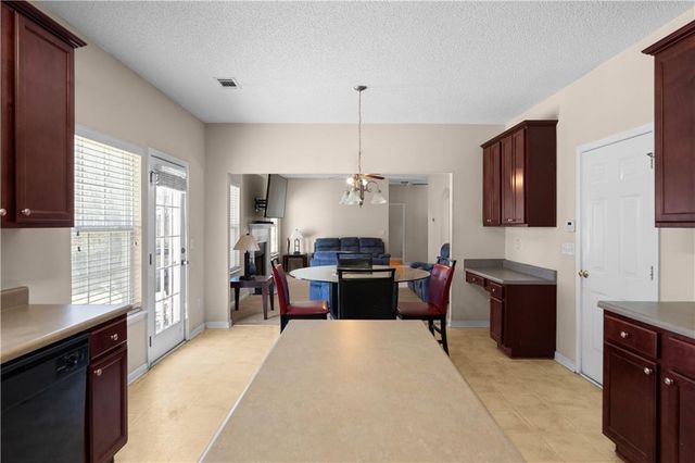 535 Gristmill Lane, Hampton, GA 30228