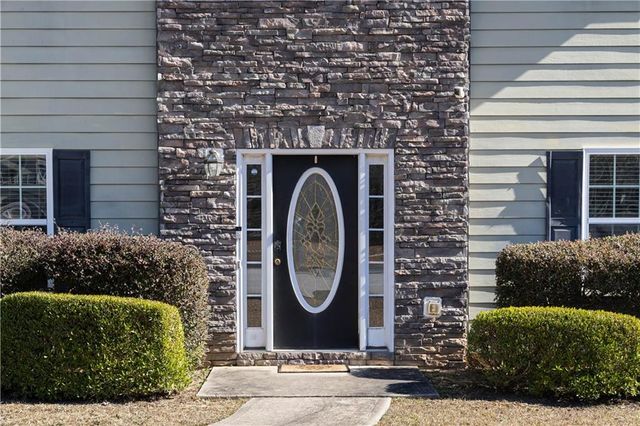 535 Gristmill Lane, Hampton, GA 30228