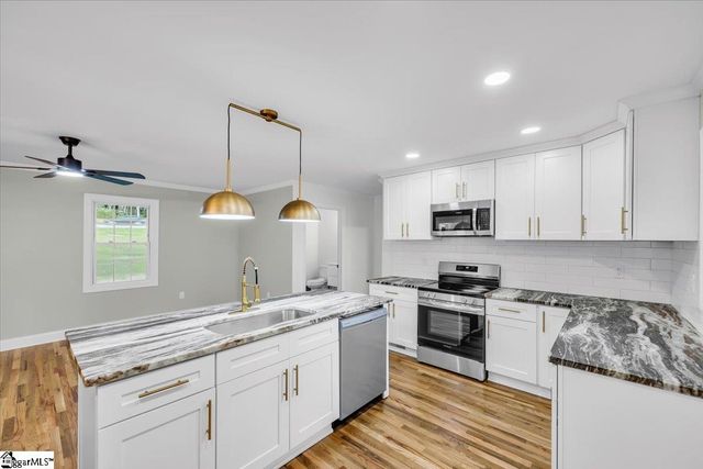 2400 Tigerville Road, Travelers Rest, SC 29690