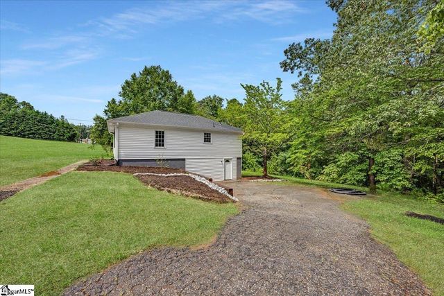 2400 Tigerville Road, Travelers Rest, SC 29690