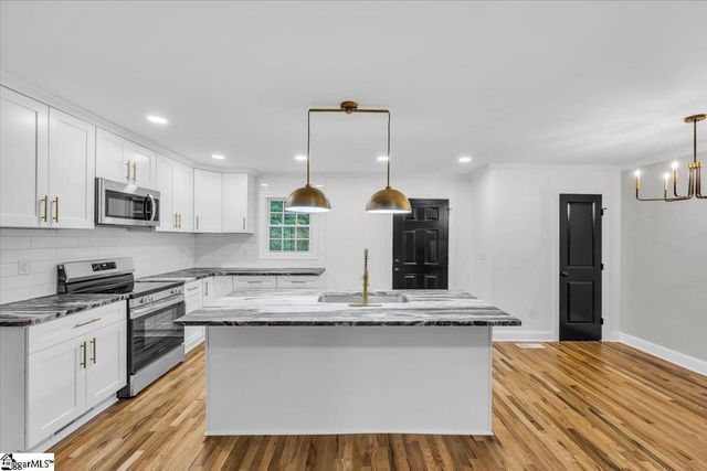 2400 Tigerville Road, Travelers Rest, SC 29690