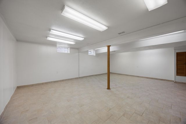 28110 Garfield Street, Roseville, MI 48066