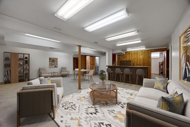 28110 Garfield Street, Roseville, MI 48066