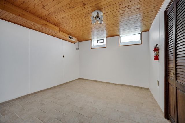 28110 Garfield Street, Roseville, MI 48066