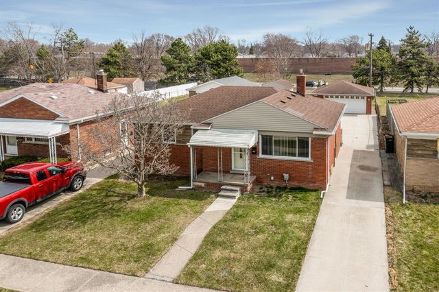 28110 Garfield Street, Roseville, MI 48066