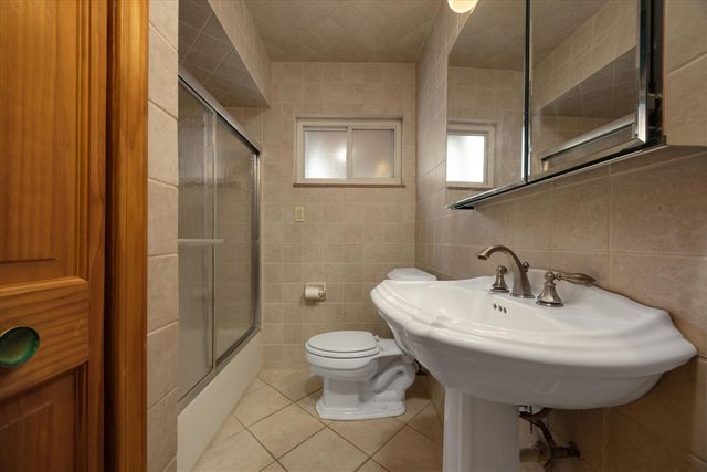 28110 Garfield Street, Roseville, MI 48066