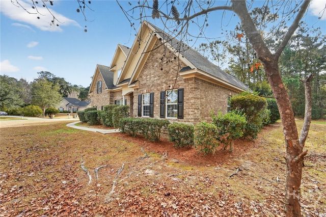 78 McGregor Circle, Richmond Hill, GA 31324