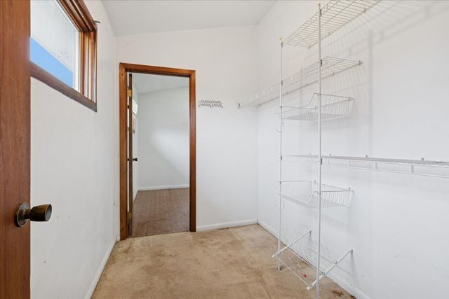 5440 S Edgewood Avenue, La Grange Highlands, IL 60525