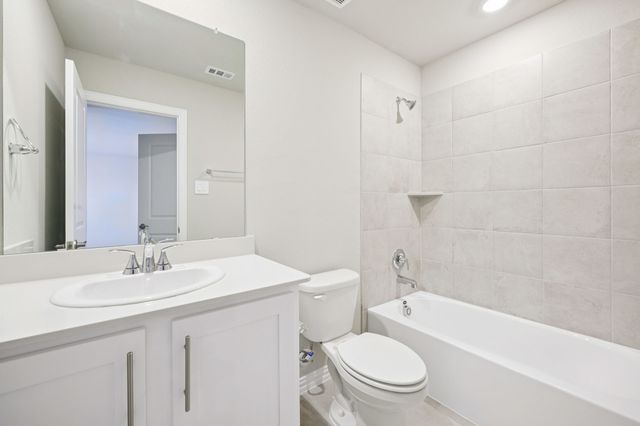 2129 Mustang Way, Seagoville, TX 75159